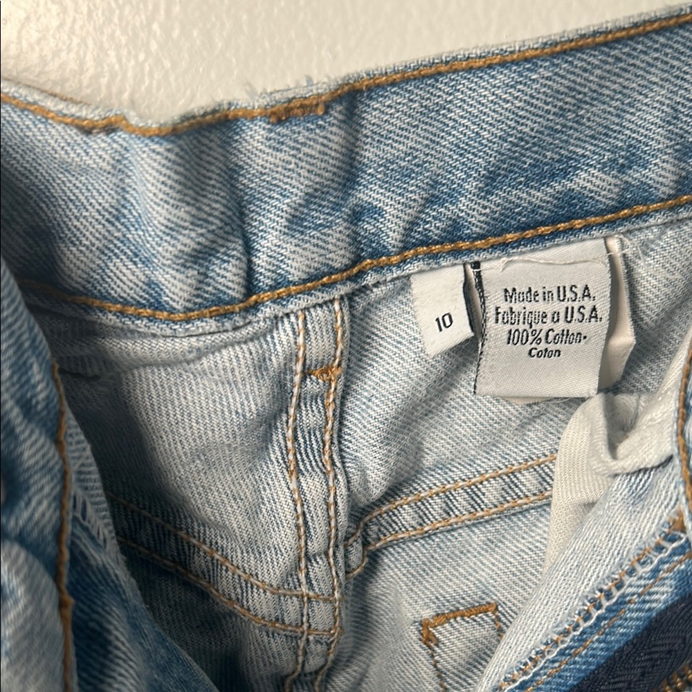 Calvin Klein Blue Straight Leg Jeans with Retro Charm 10 - Picture 4 of 7